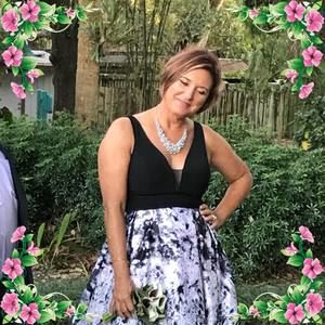 Meet your Posher, Michele